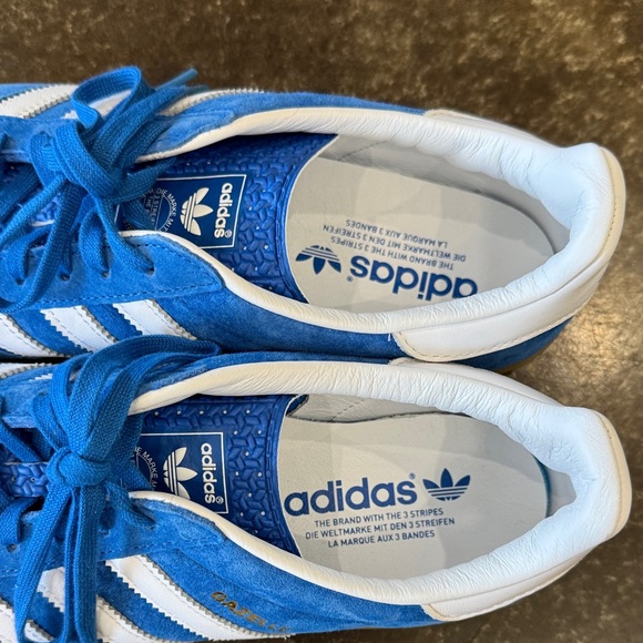 Adidas Gazelle Blue and White Sneakers - Picture 2 of 6